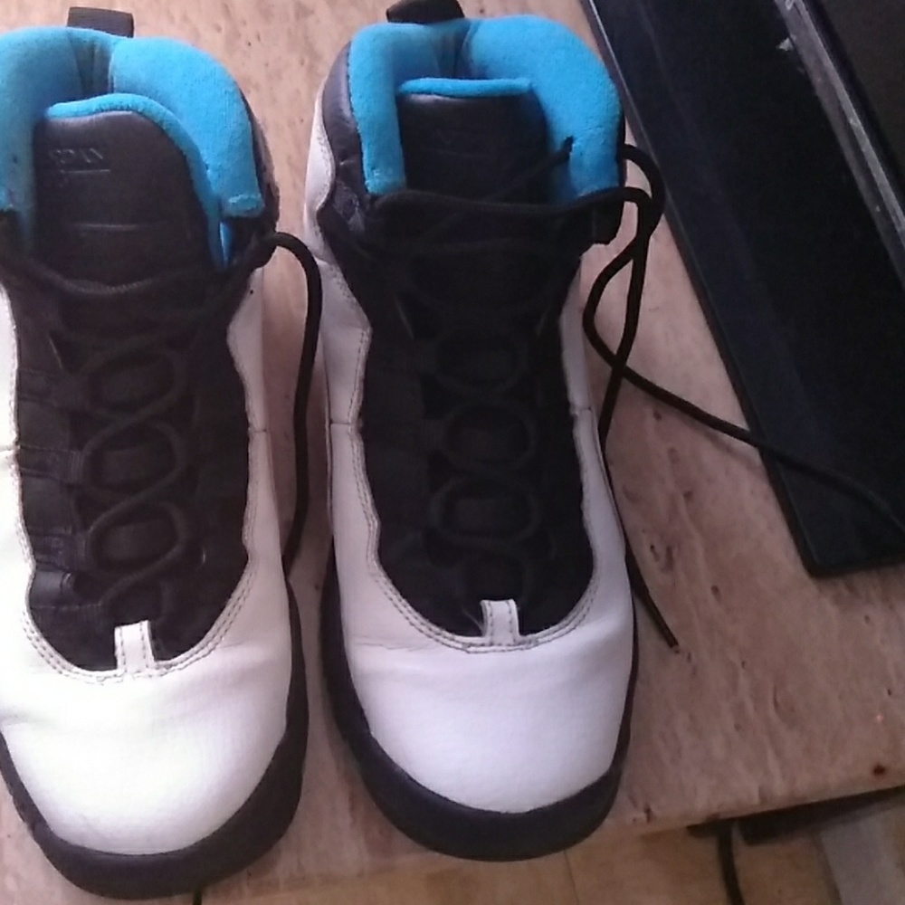 Sold out 7y boys Jordan's sold out